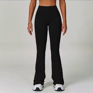 Black high waisted leggings